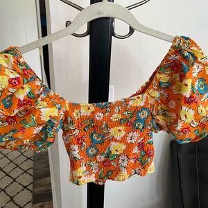 Zara size small flowered crop top dressy